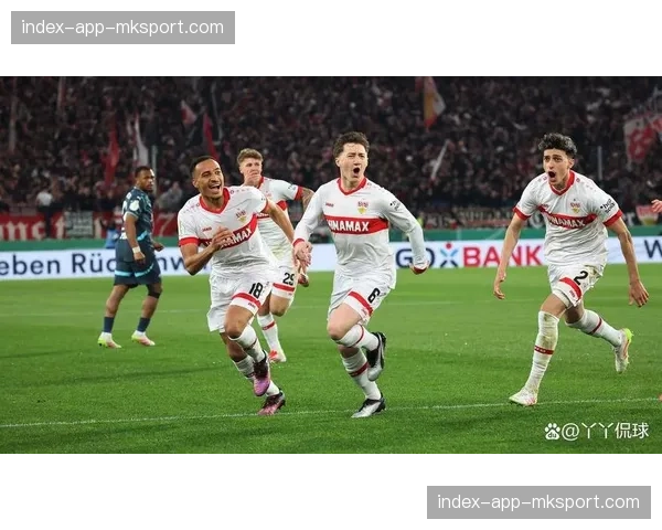 从濒临降级到欧战区:斯图加特主帅赫内斯如何重塑球队快速转换体系 从濒临降级到欧战区:斯图加特主帅赫内斯如何重塑球队快速转换体系