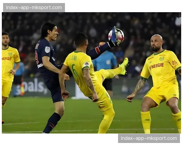 通讯：从法丙到法甲主力——南特门将拉冯的五年飞跃